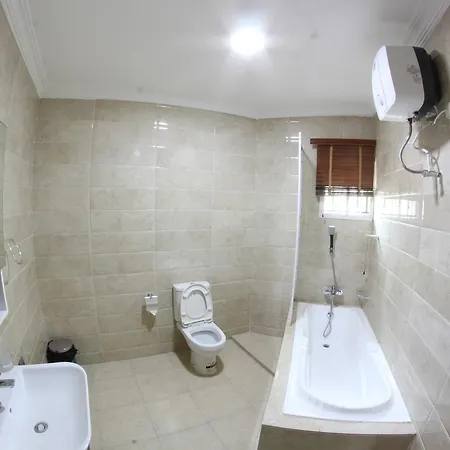 Celia'S Suites Abeokuta Exterior photo