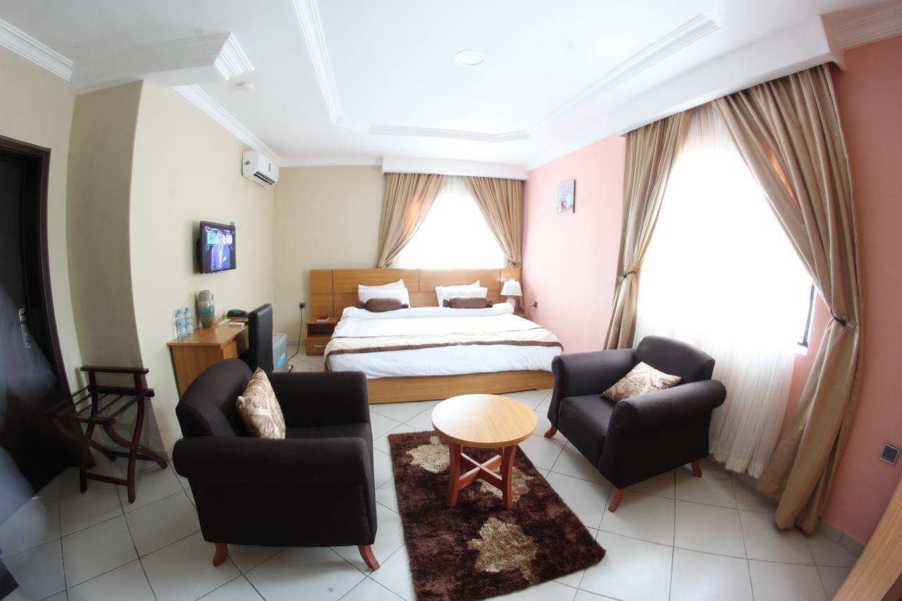 Celia's 3* Abeokuta