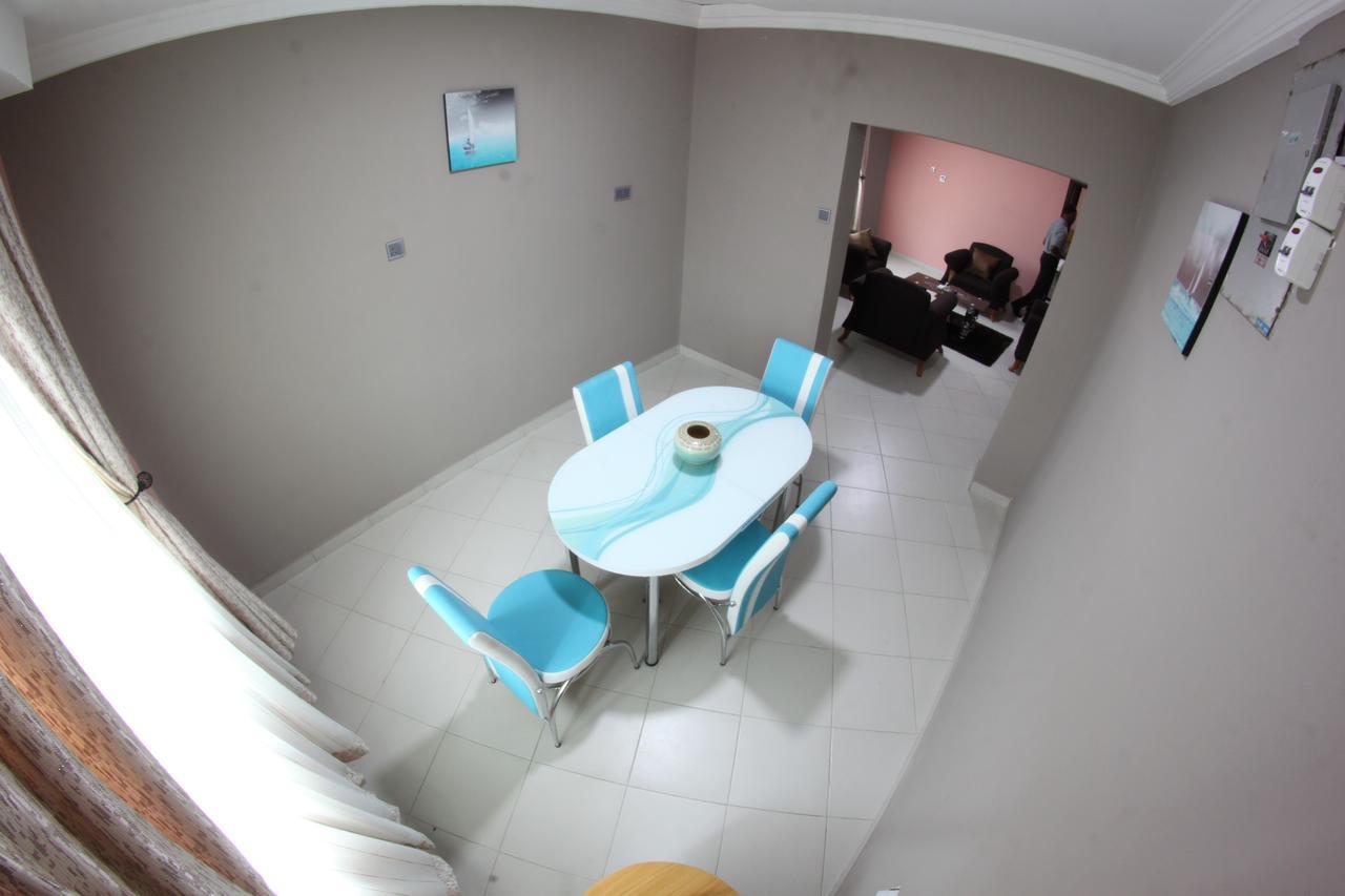 Hotel Celia's 3*
